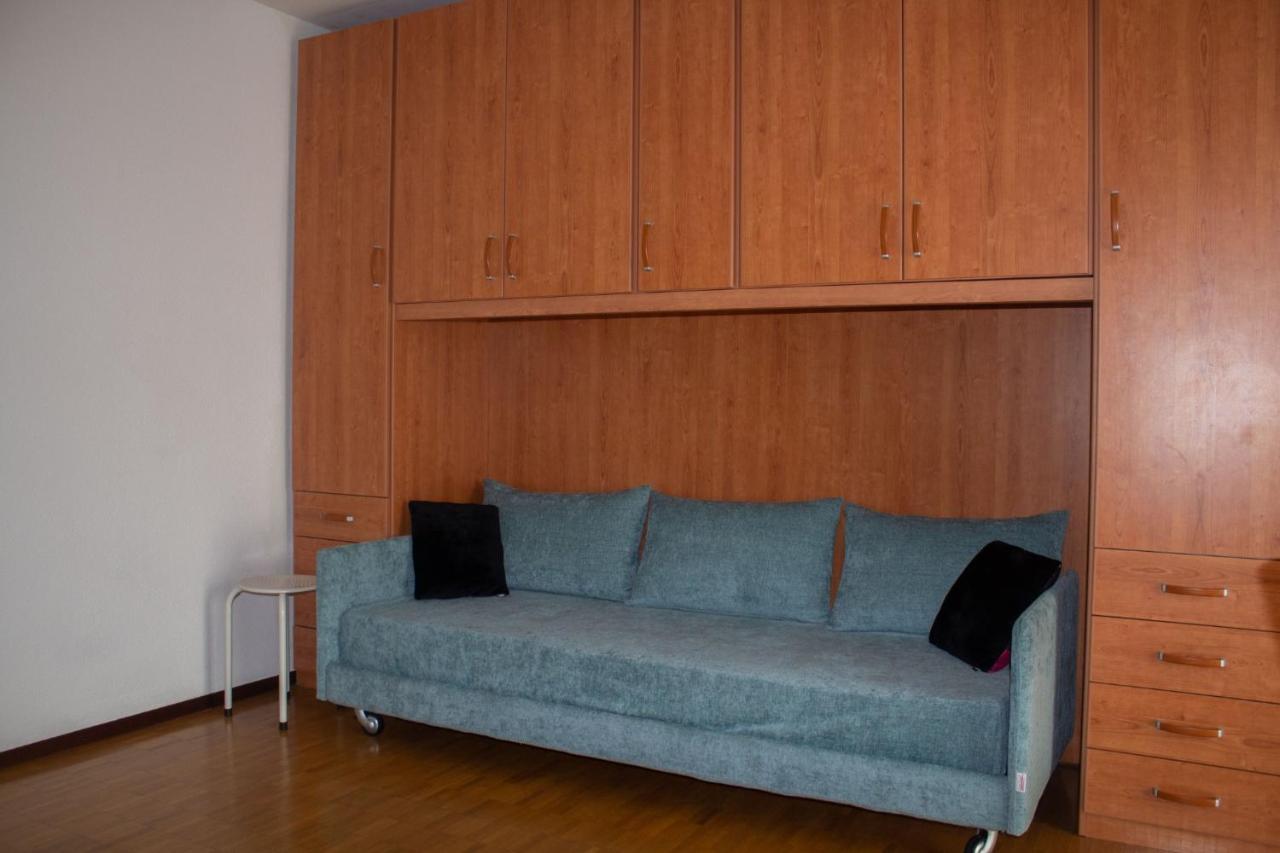 Panoramic Orselina Apartment ภายนอก รูปภาพ